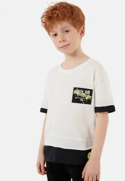 LELA REGULAR FIT T-SHIRT AND SHORTS - Shorts - White, Niños -LELA Tienda 0376f03c8ab74319829f451e17f5d3f2