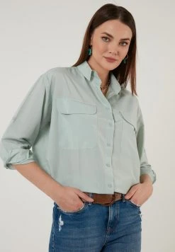 LELA Camisa - Grass Green, Mujer -LELA Tienda 0d61e6ee50f840ec9d95d977fee49fa5