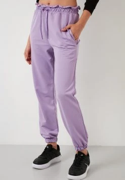 LELA Pantalones Deportivos - Lilac , Mujer -LELA Tienda 0fcbdb76cefe44da9c822e43f7c89ab3