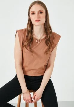 LELA Camiseta Básica - Snuff Coloured, Mujer -LELA Tienda 1406189874054cfab154158d1f7506db