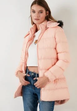 LELA Abrigo De Invierno - Powder Pink, Mujer -LELA Tienda 17f41f9e37ce43efae3768c96f3512eb