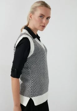 LELA OVERSIZED - Jersey De Punto - White , Mujer -LELA Tienda 18455d407ca64e1dbd3090de87d5f7ca