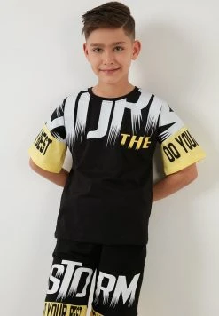 LELA REGULAR FIT - Shorts - Black , Niños -LELA Tienda 1ae3e2cf43d14d769752cc3af805567f