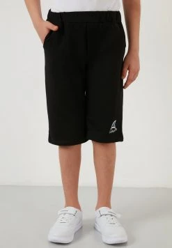 LELA REGULAR FIT SET - Shorts - White, Niños -LELA Tienda 1b4a6ffa0580403087f3fb82d51f82a0