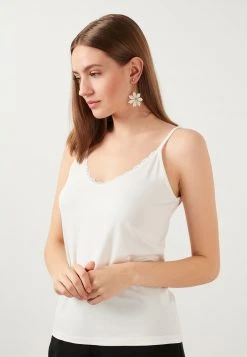 LELA Top - Ecru , Mujer -LELA Tienda 1cc4240be1d64f21bd07452c69b9b9f2