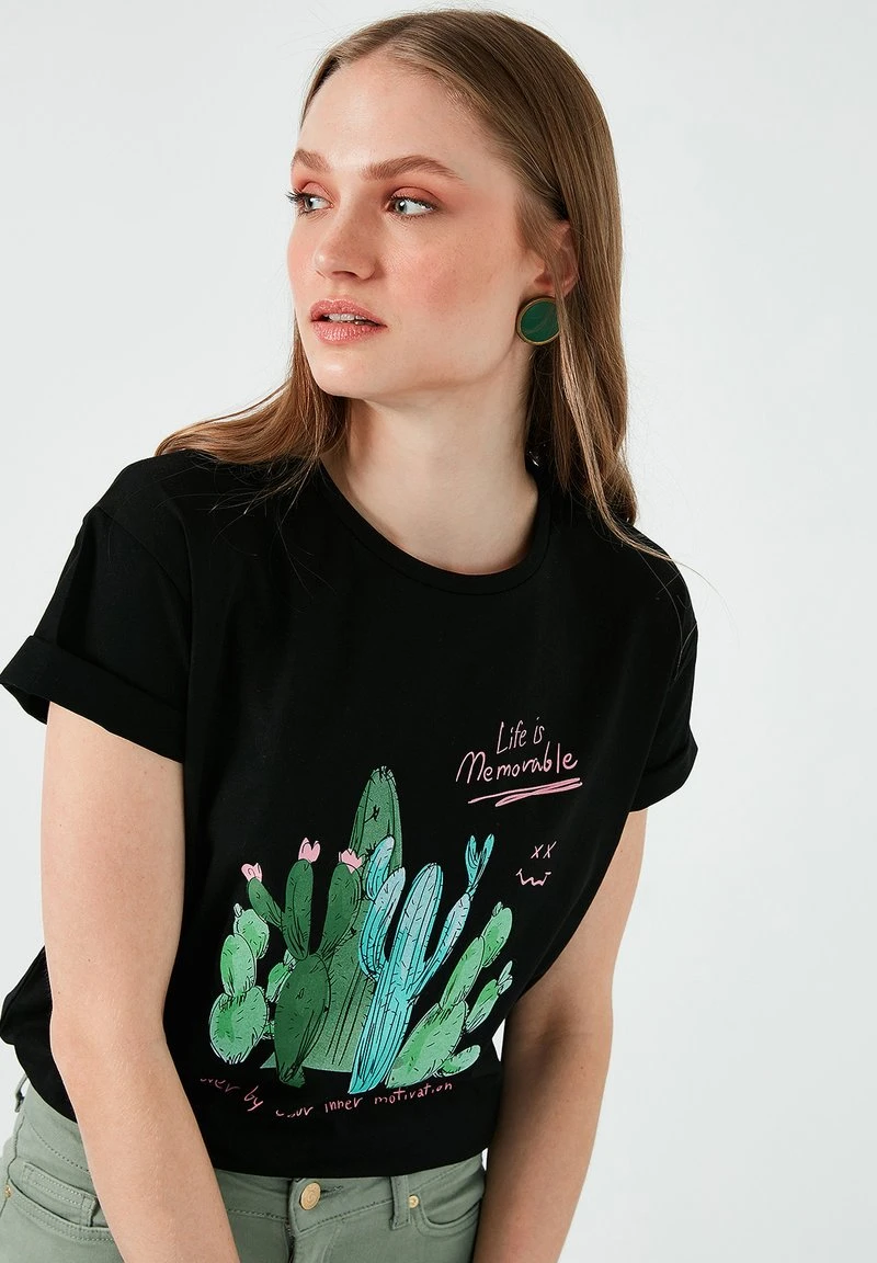 LELA Camiseta Estampada - Black , Mujer 2 LELA Camiseta Estampada - Black , Mujer - Imagen 2