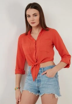 LELA REGULAR FIT - Camisa - Coral , Mujer -LELA Tienda 20acd954517f4c1aad5f0d5998e31e5e