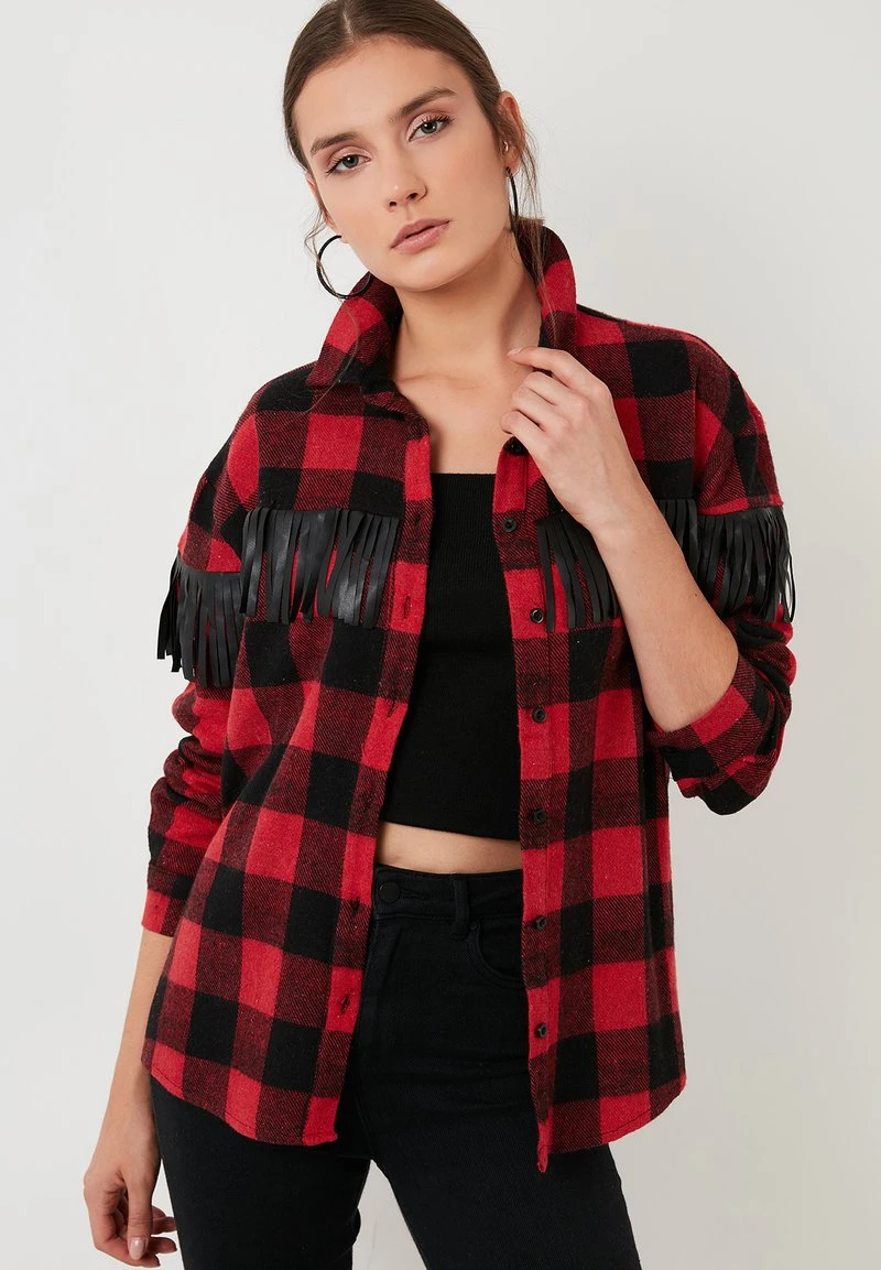 LELA Camisa - Red , Mujer 4 LELA Camisa - Red , Mujer - Imagen 4