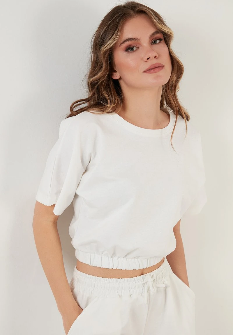 LELA CROP - Shorts - Ecru , Mujer 2 LELA CROP - Shorts - Ecru , Mujer - Imagen 2