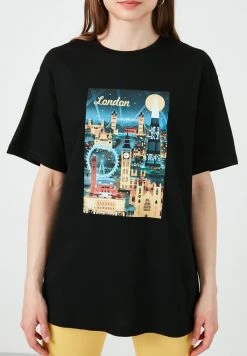 LELA Camiseta Estampada - Black, Mujer -LELA Tienda 2c750ea3f7c842b6938208fa28c6d3bd