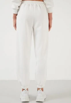 LELA Chándal - Ecru , Mujer -LELA Tienda 3e3694141dbb46b69188ff660c4320b6