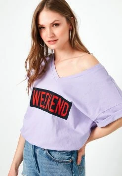 LELA Camiseta Estampada - Lilac, Mujer -LELA Tienda 4987ecbb46944867972ce5230d30df64