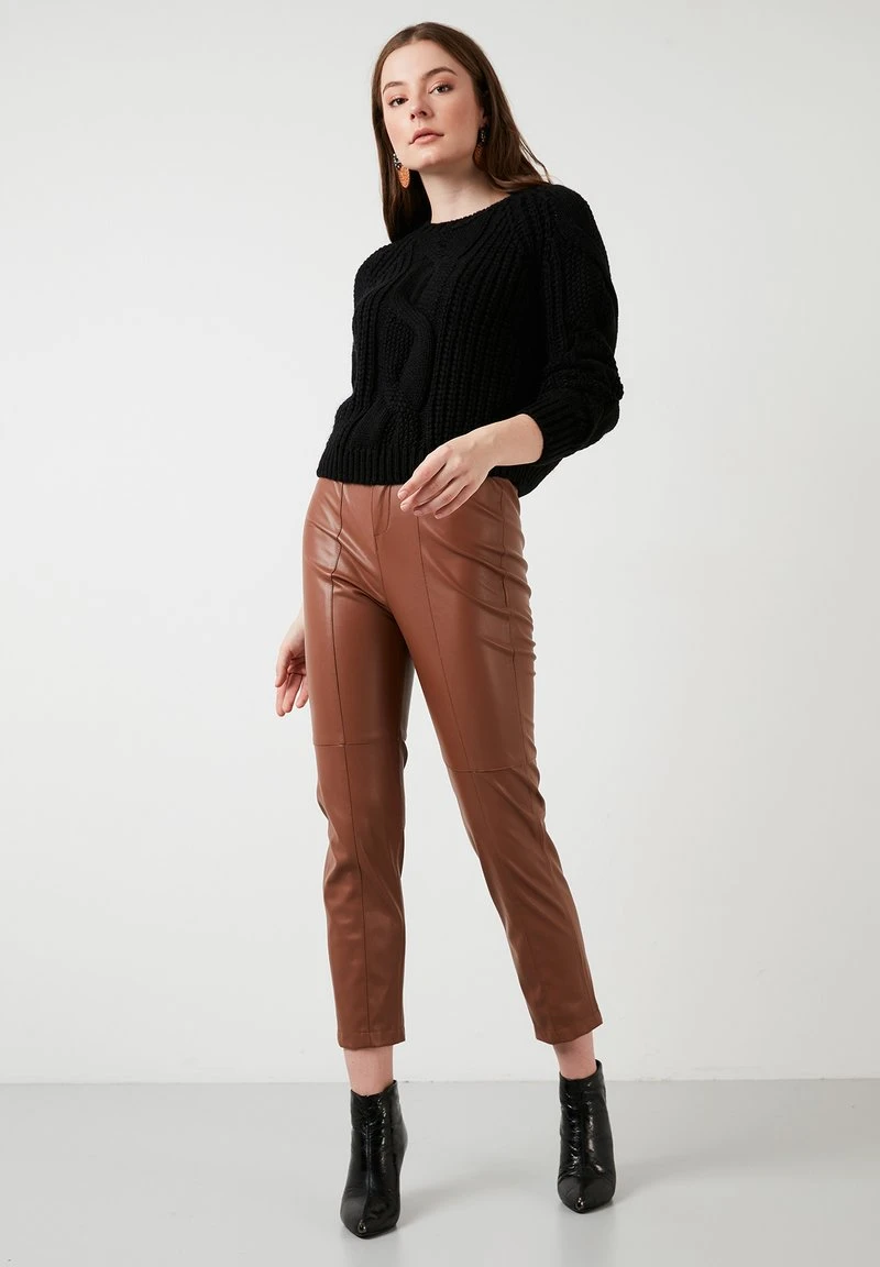 LELA CREW NECK JUMPER 4615106 - Jersey De Punto - Black , Mujer 2 LELA CREW NECK JUMPER 4615106 - Jersey De Punto - Black , Mujer - Imagen 2