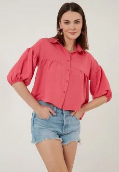 LELA LOOSE FIT - Camisa - Fuchsia, Mujer -LELA Tienda 5538f9e9473c4375a7f6f7b77b8d5047