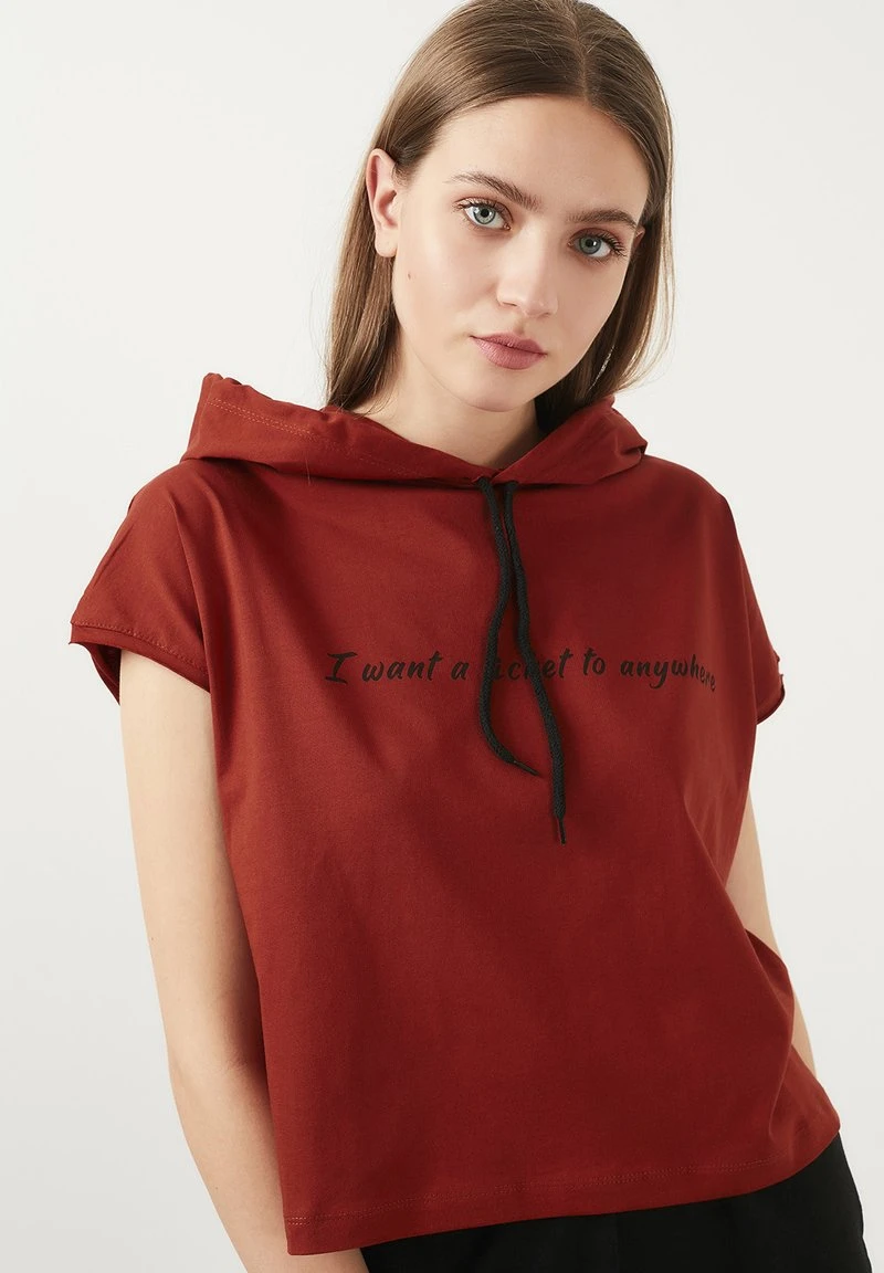 LELA Jersey Con Capucha - Brick Red , Mujer 4 LELA Jersey Con Capucha - Brick Red , Mujer - Imagen 4