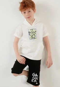 LELA REGULAR FIT T-SHIRT AND SHORTS - Shorts - White , Niños -LELA Tienda 55ab56ae9c4244c0a54e63e21418db0a