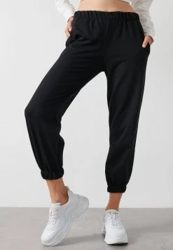 LELA Pantalones Deportivos - Black, Mujer