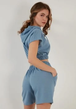 LELA SET - Shorts - Baby Blue , Mujer -LELA Tienda 6128f9275f6b4b24a51d5e85f9f78022
