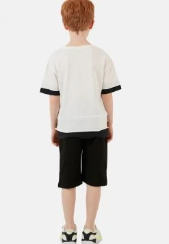 LELA REGULAR FIT T-SHIRT AND SHORTS - Shorts - White, Niños -LELA Tienda 63679f60639b46718a4f2693c713fd76