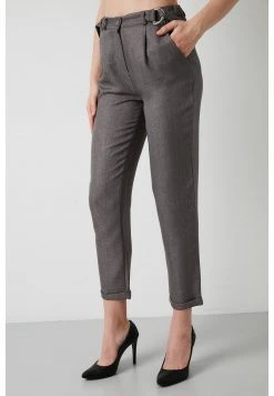 LELA HIGH WAIST TROUSERS - Pantalones - Dark Beige , Mujer -LELA Tienda 6b981211b64e49b09f6a8e0a5e603e23