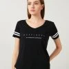 LELA Camiseta Estampada - Black, Mujer