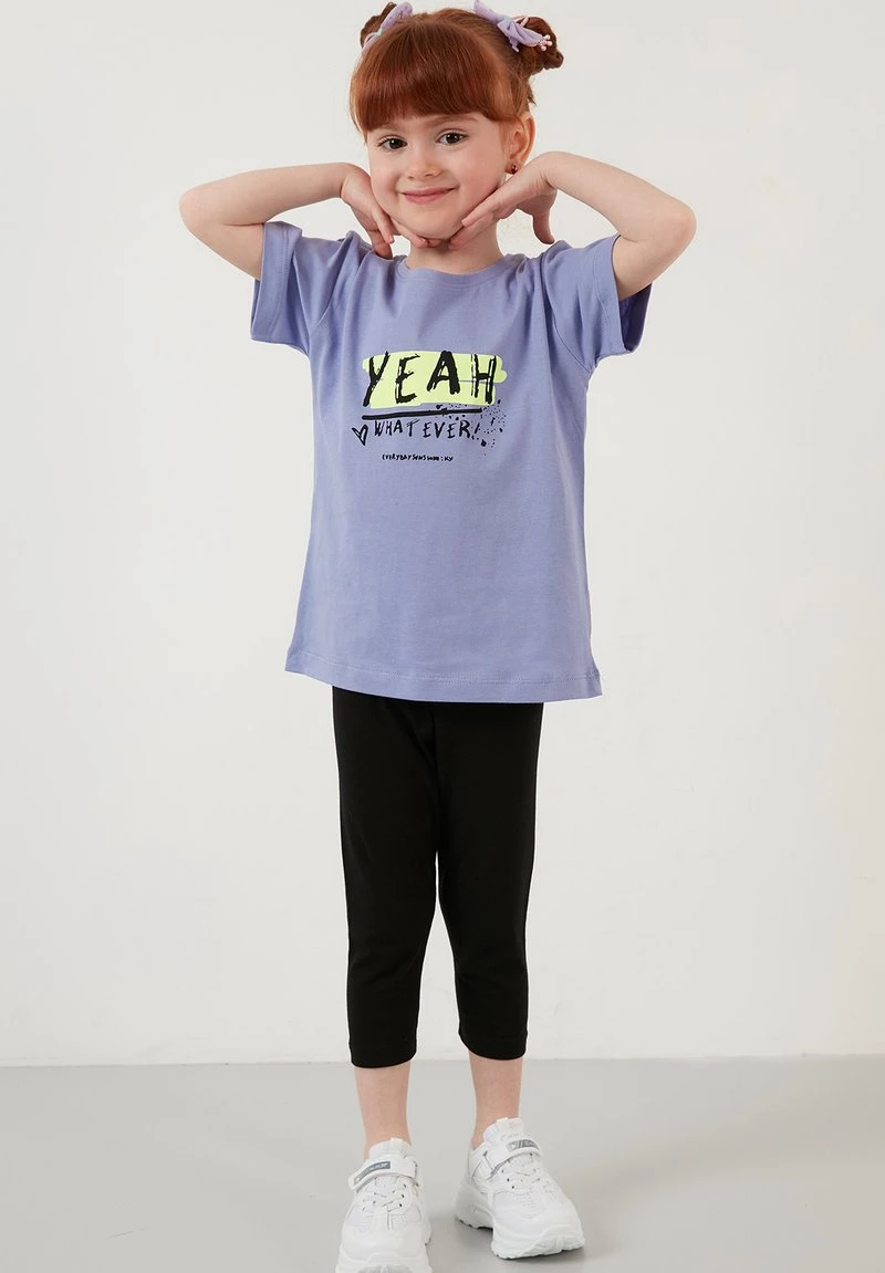 LELA REGULAR FIT T-SHIRT AND LEGGINGS - Leggings - Lilac , Niños 1 LELA REGULAR FIT T-SHIRT AND LEGGINGS - Leggings - Lilac , Niños