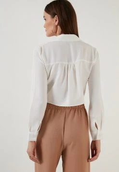 LELA REGULAR FIT - Camisa - Ecru , Mujer -LELA Tienda 6f6e29a7594845e79ac79d378b640d9e