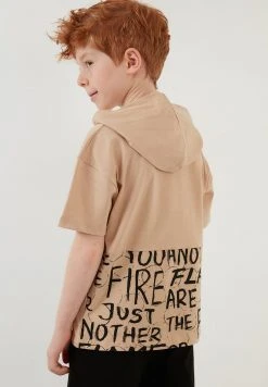 LELA REGULAR FIT T-SHIRT AND SHORTS - Shorts - Beige, Niños -LELA Tienda 77989407973347d3be0b0c50febb1089