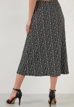 LELA - Falda Acampanada - Black , Mujer -LELA Tienda 7de1bf0f92cb46deb1586de0452b80a6