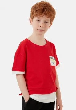 LELA REGULAR FIT T-SHIRT AND SHORTS - Shorts - Red , Niños -LELA Tienda 7ef07cde3db74678984daef27b33ba88