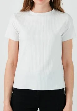 LELA Camiseta Estampada - Ecru , Mujer 7 LELA Camiseta Estampada - Ecru , Mujer -LELA Tienda 87af1e972b0b4ec79e6e94f9e64cd96f