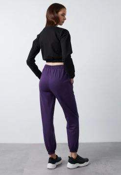LELA Pantalones Deportivos - Purple , Mujer -LELA Tienda 895f3c9cce634d3db05e7f05fff7c25a