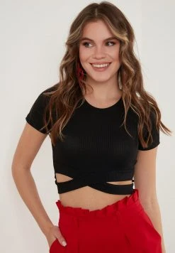 LELA SLIM FIT - Camiseta Estampada - Black , Mujer -LELA Tienda 8d75eb6e842e424897307554d6dd7225