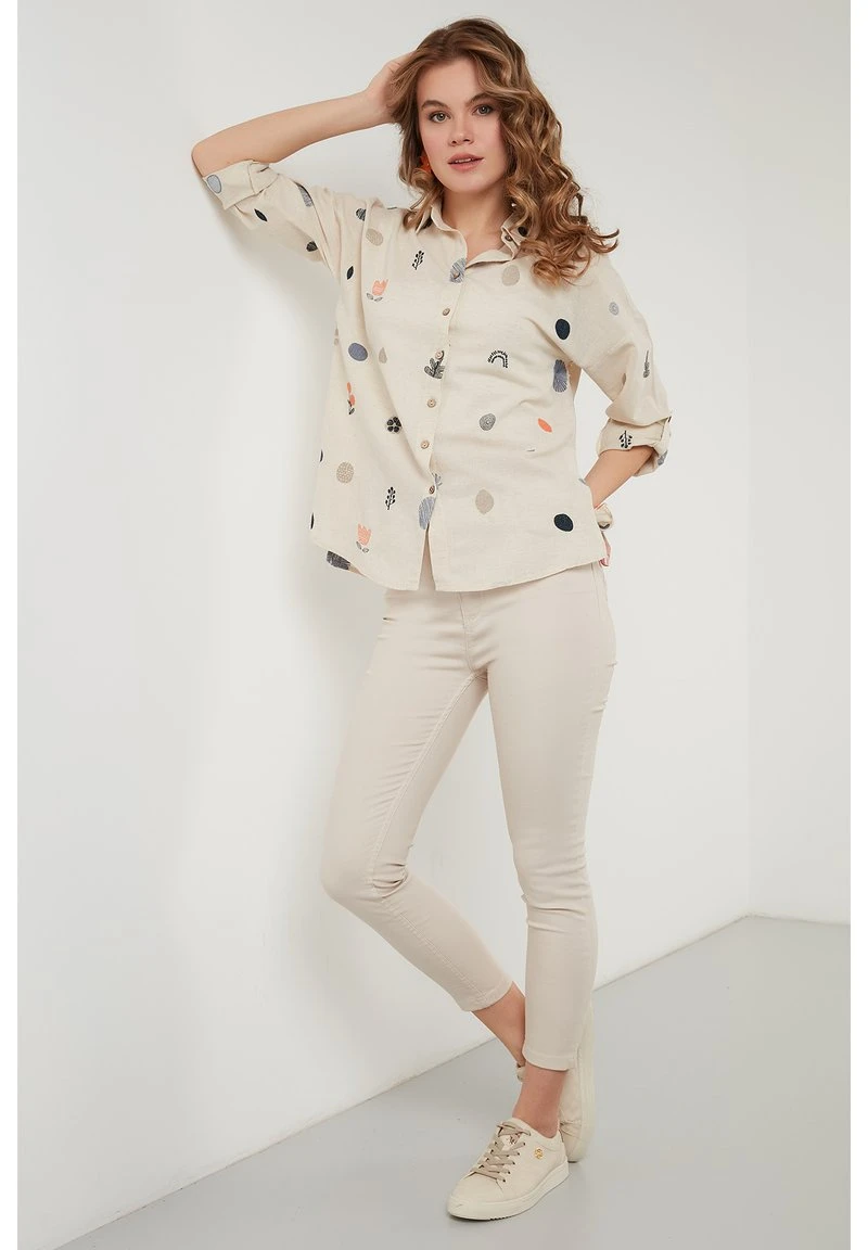 LELA Camisa - Stone Colored , Mujer 2 LELA Camisa - Stone Colored , Mujer - Imagen 2