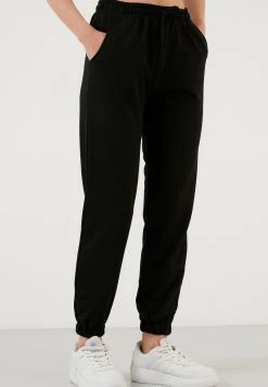 LELA Pantalones Deportivos - Black , Mujer -LELA Tienda 9985ee84d7914d679c0987561a4b532e