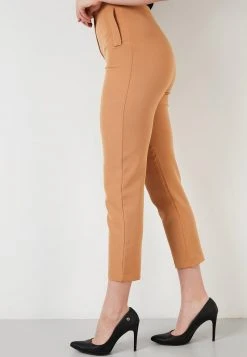 LELA Pantalones - Camel, Mujer -LELA Tienda ac078d79aec344579d56f8353f16c02f