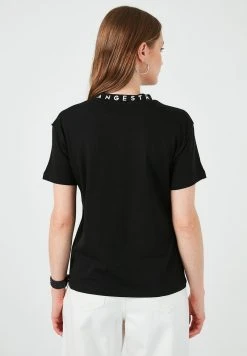 LELA Camiseta Estampada - Black , Mujer -LELA Tienda ad36dcac48bc4ca28544768d9fa0b6d4