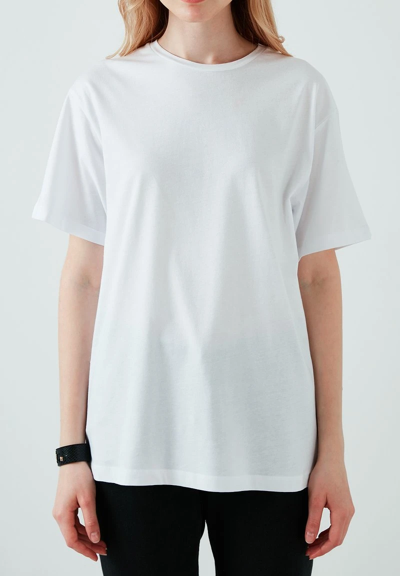 LELA Camiseta Estampada - White , Mujer 4 LELA Camiseta Estampada - White , Mujer - Imagen 4