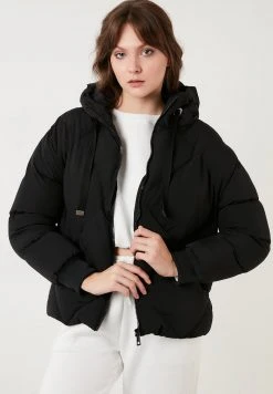 LELA Chaqueta De Invierno - Black , Mujer 6 LELA Chaqueta De Invierno - Black , Mujer -LELA Tienda af0bec75de6b45b7a8b2a5dbe74584d9