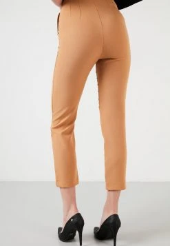 LELA Pantalones - Camel, Mujer -LELA Tienda b0065c27ef3447d38a950f8e157c83a6