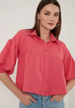 LELA LOOSE FIT - Camisa - Fuchsia, Mujer -LELA Tienda bb2d01e69d044bdbb9754a968e63119f