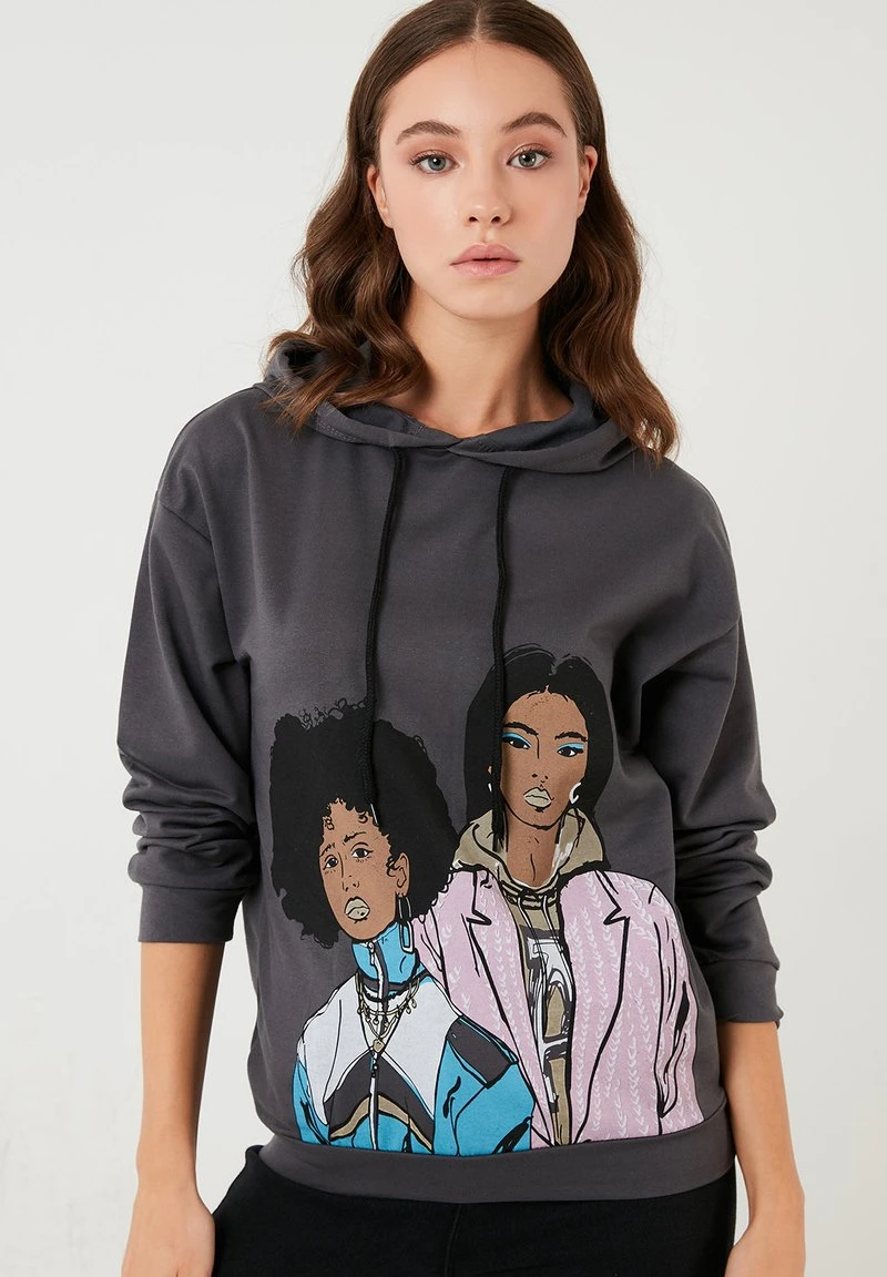 LELA Jersey Con Capucha - Smoked Color, Mujer 1 LELA Jersey Con Capucha - Smoked Color, Mujer