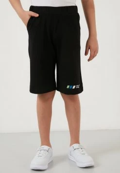 LELA REGULAR FIT SET - Shorts - White , Niños -LELA Tienda c13bf21097d3478f9d862e4de93e57c4