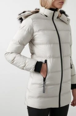 LELA Abrigo De Invierno - Cream Color , Mujer -LELA Tienda c3b01d93b602438d996bc94540444ff5