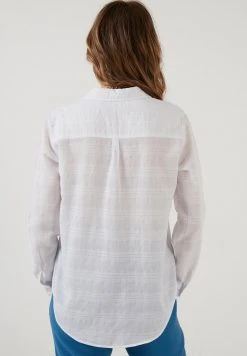 LELA Camisa - White, Mujer -LELA Tienda cb3e650ec97e40e69f8b9d45108f845b