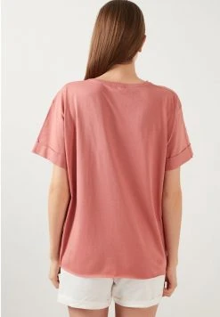 LELA OVERSIZED - Camiseta Estampada - Dusty Rose Color , Mujer -LELA Tienda cd6d39df4e1d49e8ba15928368aaf526