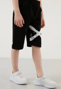 LELA REGULAR FIT T-SHIRT AND SHORTS - Shorts - Petrol Blue , Niños 12 LELA REGULAR FIT T-SHIRT AND SHORTS - Shorts - Petrol Blue , Niños -LELA Tienda cf9457e7efab4dce8d2fefcfafe663a2