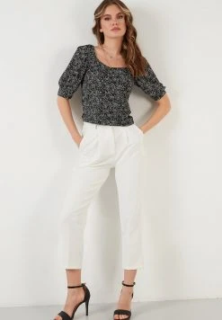 LELA Blusa - Black , Mujer -LELA Tienda d11bf520ea504fa39b1c05424ad54f06