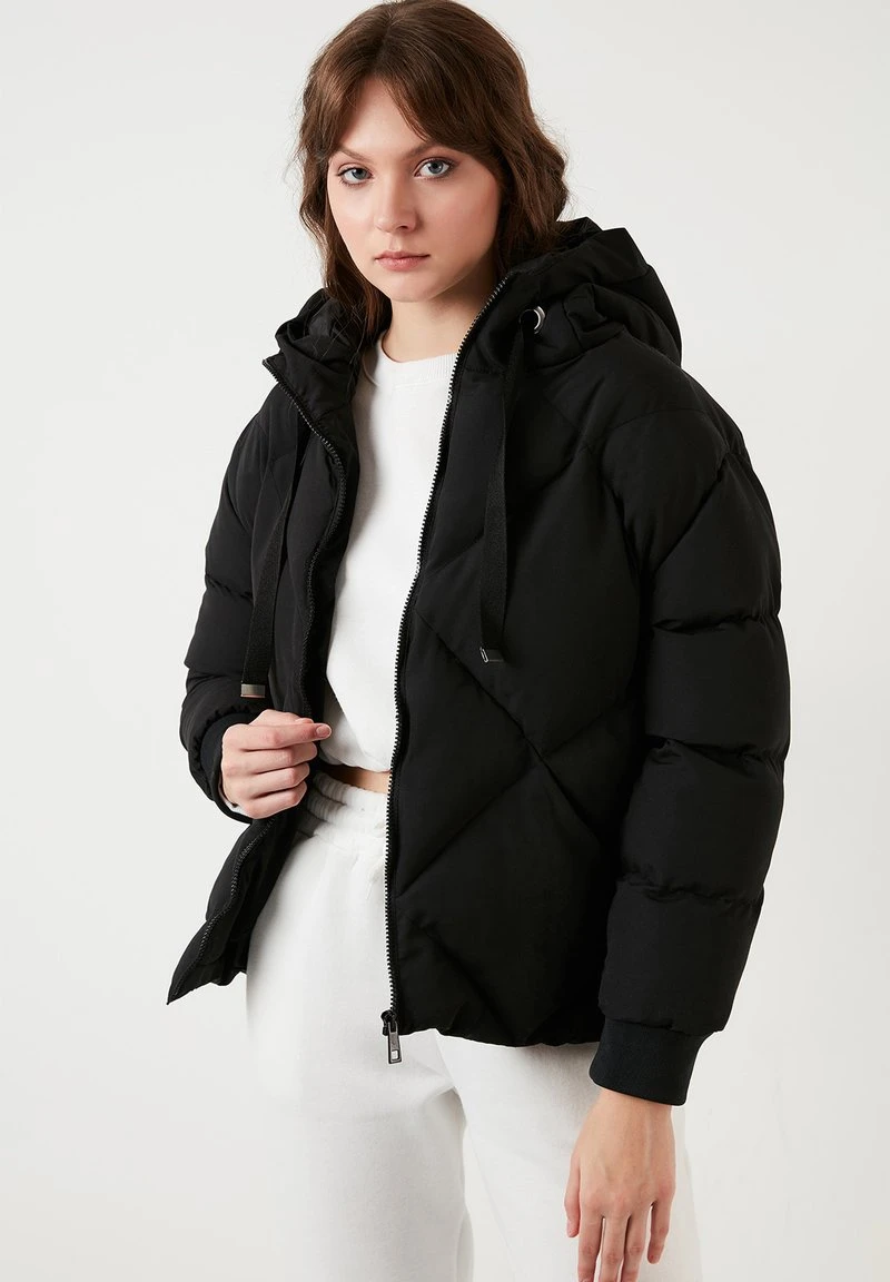 LELA Chaqueta De Invierno - Black , Mujer 4 LELA Chaqueta De Invierno - Black , Mujer - Imagen 4