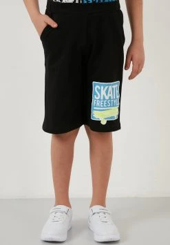 LELA SET - Shorts - White , Niños -LELA Tienda e3b38763bff94210a1856d73e113c0b3